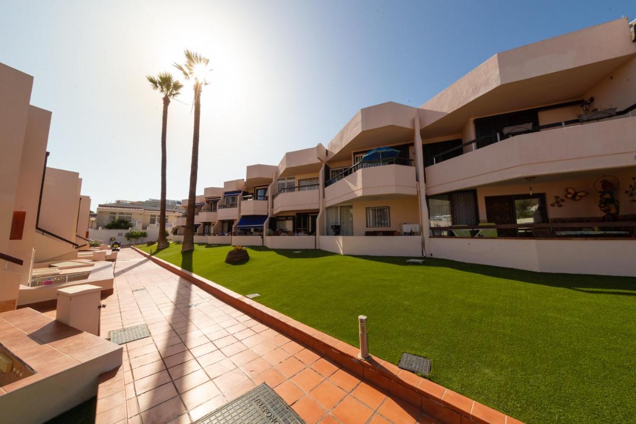 Apartamento En Sur Y Sol Los Cristianos Лос Кристианос Екстериор снимка