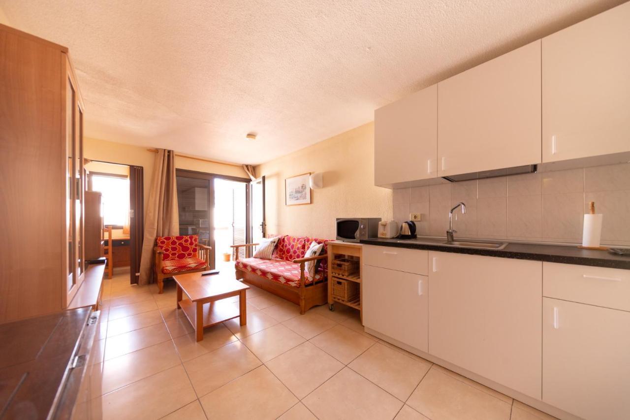 Apartamento En Sur Y Sol Los Cristianos Лос Кристианос Екстериор снимка