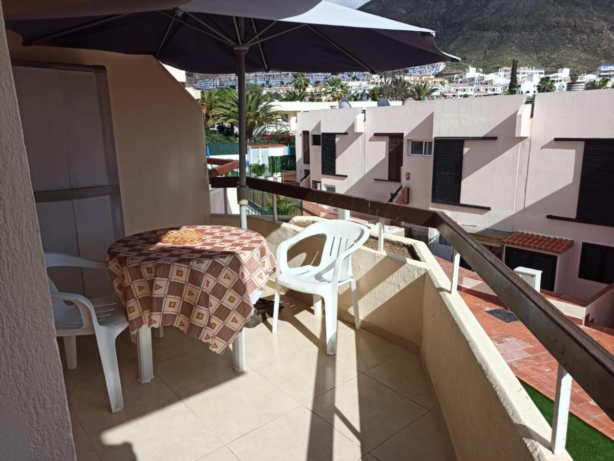 Apartamento En Sur Y Sol Los Cristianos Лос Кристианос Екстериор снимка
