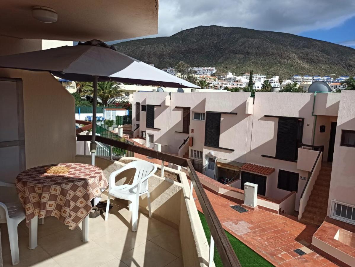 Apartamento En Sur Y Sol Los Cristianos Лос Кристианос Екстериор снимка